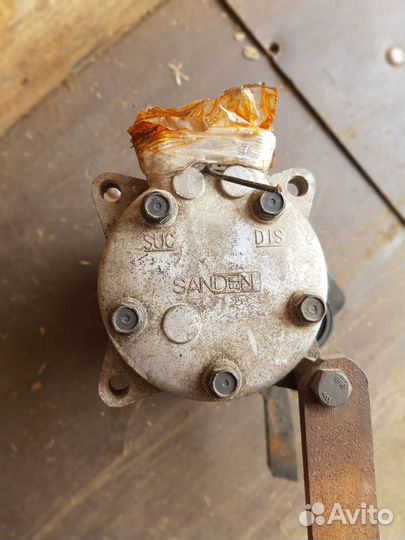 Компрессор рефрижератора на газель cammins 508s133