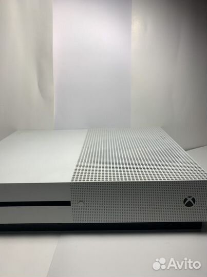 Приставка xbox one s