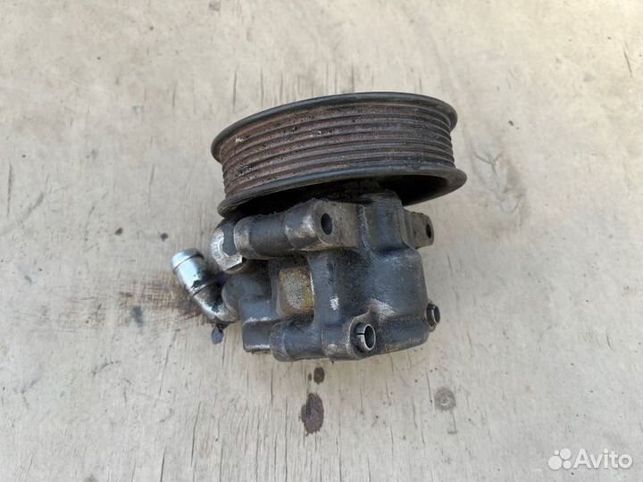 Насос гидроусилителя руля Ford Transit 2.4