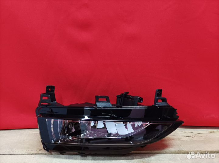 Фара птф Skoda Rapid 2020