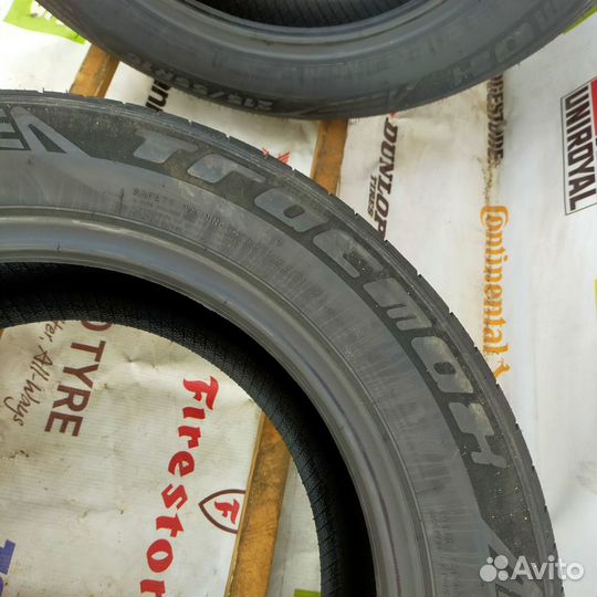 Tracmax X-Privilo TX5 215/55 R16