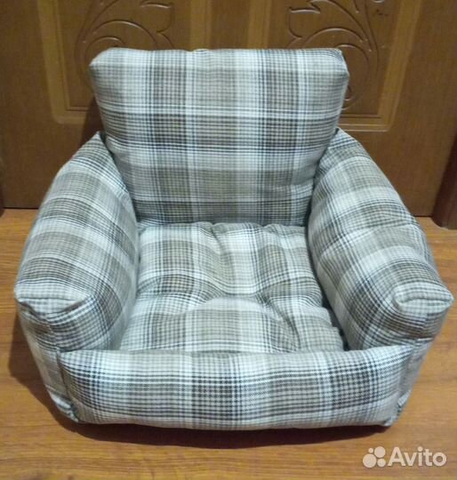 Лежанка для собак и кошек