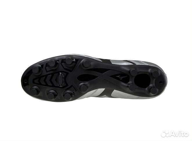 Бутсы Mizuno оригинал новые Rus 40