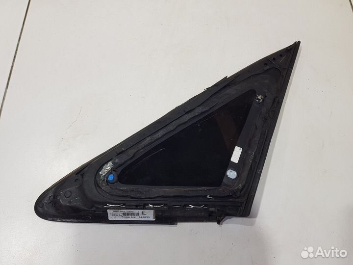 Стекло кузовное глухое левое (Audi A3)