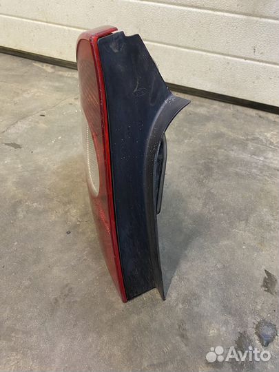 Задняя левая фара Ford Focus 2 Седан