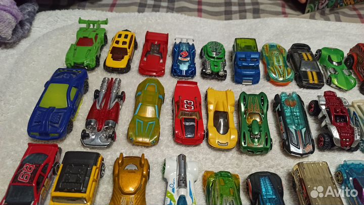 Машинки hot wheels