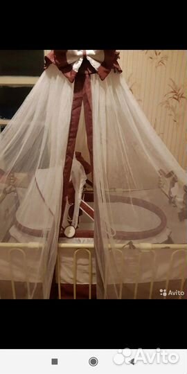 Детская кроватка с люлькой