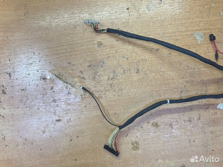 Шлейф матрицы для телевизора Thomson T22FTE1020