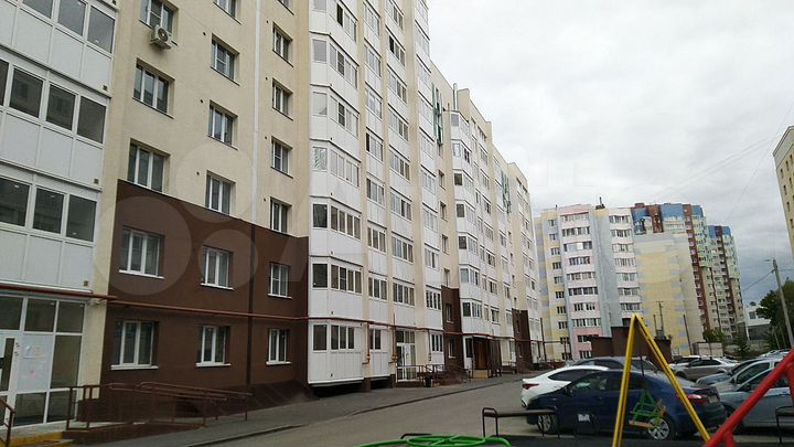 3-к. квартира, 86,5 м², 1/10 эт.