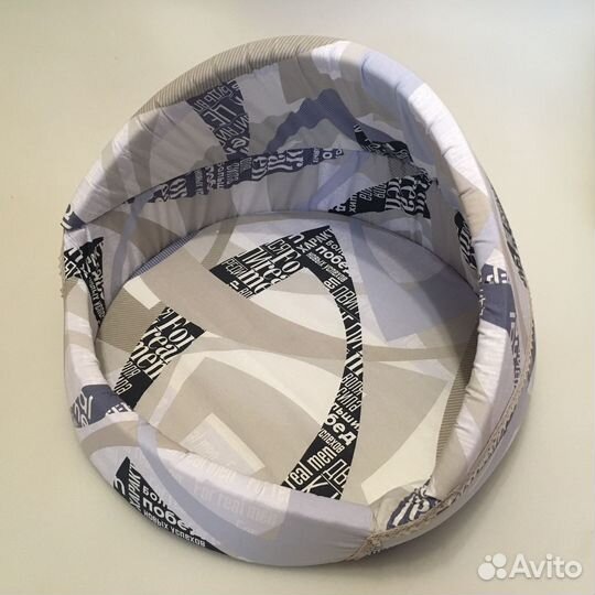 Домик лежанка для кошки и собаки