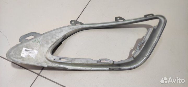 Рамка противотуманной фары левая Renault Fluence