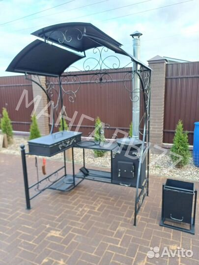 Кованные мангалы с крышей