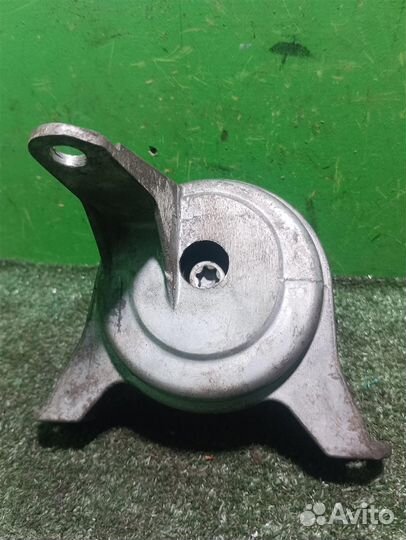 Опора (подушка) двигателя правая Opel astra H 2009