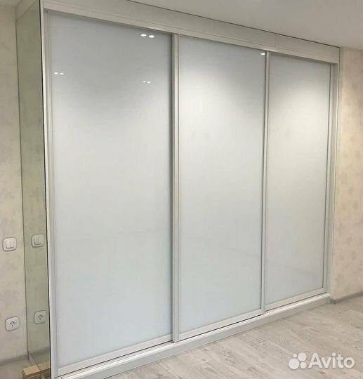 Шкаф купе угловой