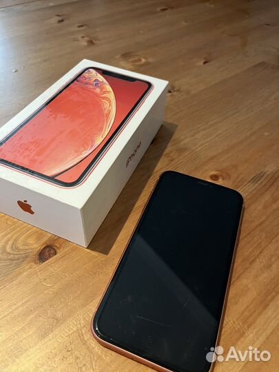iPhone Xr, 64 ГБ