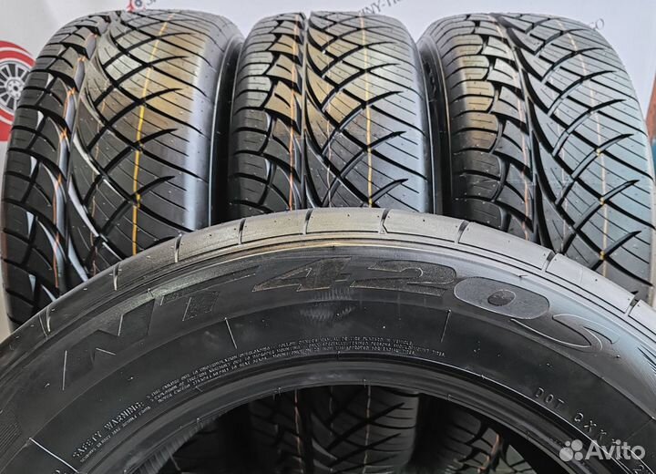 Nitto NT420S 275/55 R20 117H