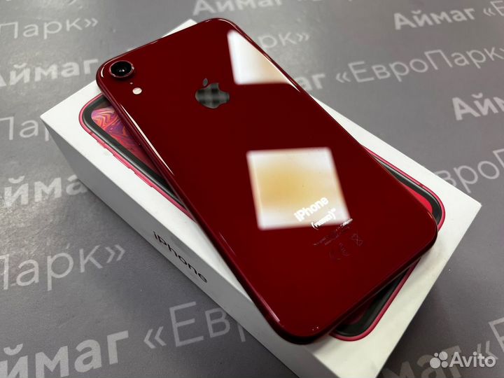 Телефон Apple iPhone XR 64Gb Red