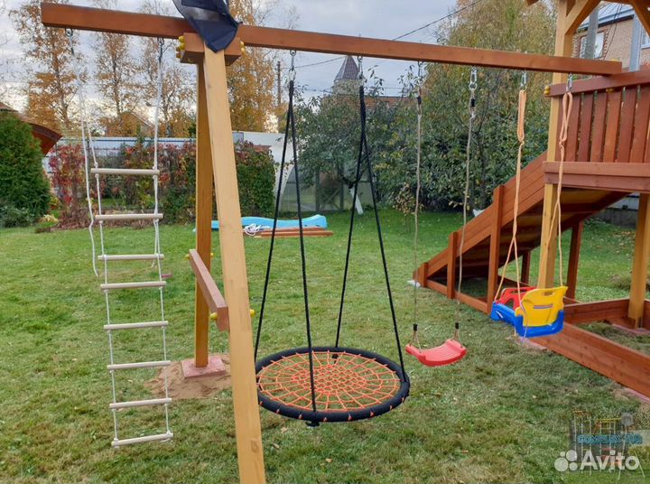 Детская площадка без заноз