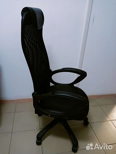 Кресло компьютерное / офисное большое