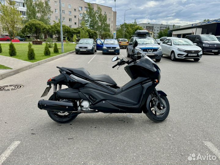 Макси скутер honda faze 250