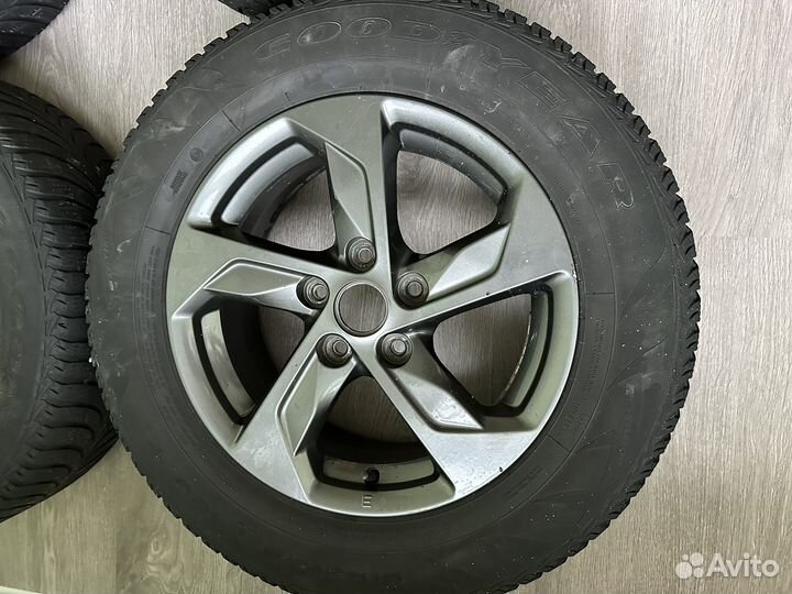 Колеса 215 65 16 оригинальные от KIA k5