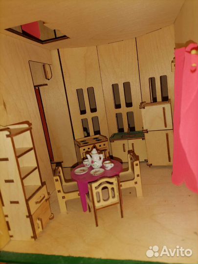 Кукольный домик