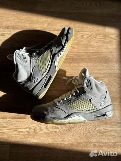 Air Jordan 5 Wolf Grey (2011)