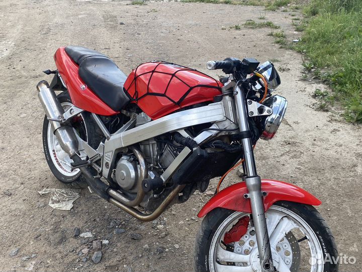 Продам Honda nt400bros