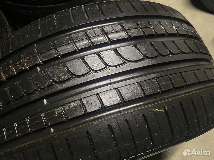 Pirelli P Zero Rosso Asimmetrico 295/35 R21 107Y