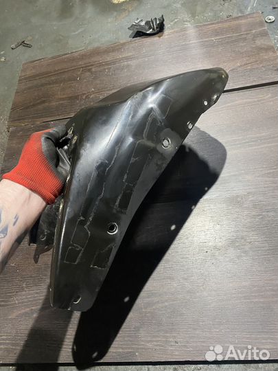 Подкрылок для Harley-Davidson V-Rod 02-06