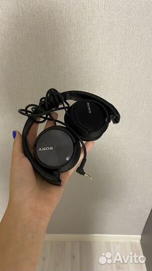 Проводные наушники sony