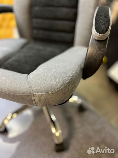 Компьютерное кресло