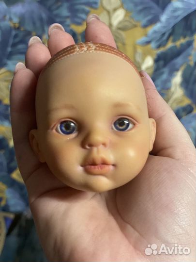 Голова куклы Паола Рейна