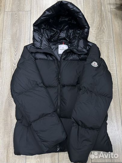 Мужской пуховик moncler оригинал