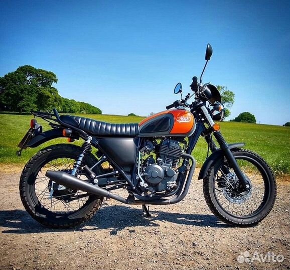 Мотоцикл combat scrambler 400