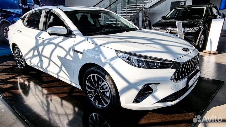 JAC J7 1.5 CVT, 2023