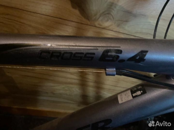 Велосипед гибрид Wheeler Cross 6.4