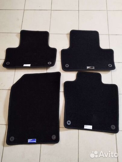 Автомобильные коврики Volvo xc60