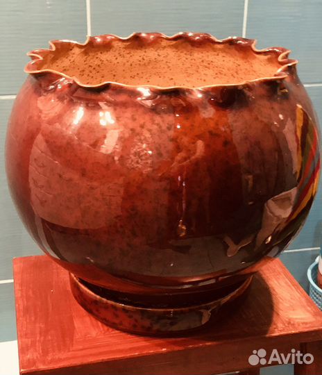 Цветочный горшок напольный