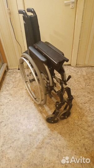 Кресло инвалидное