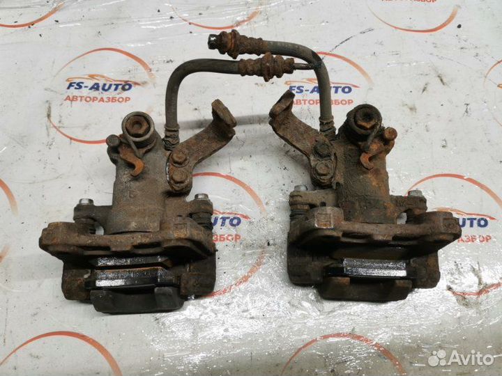 Суппорт тормозной задний Suzuki Sx4 1.6 M16A 2012