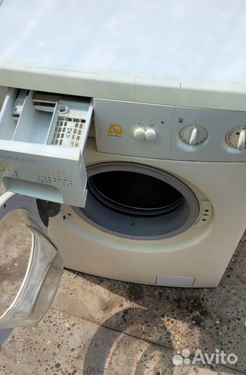 Стиральная машина zanussi