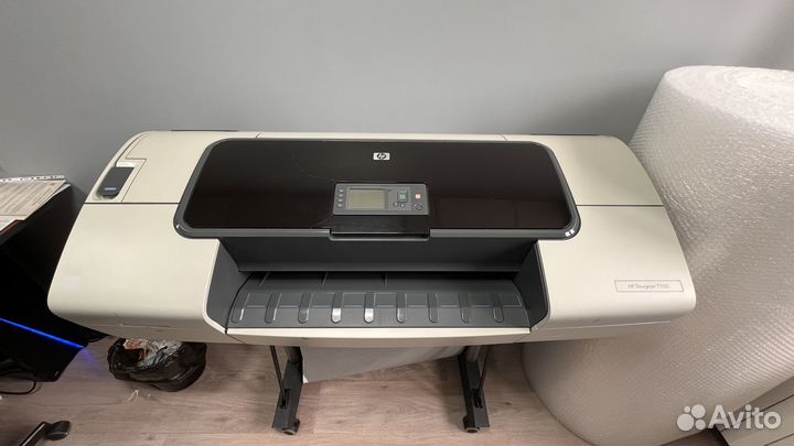 Широкоформатный принтер HP designjet t1100