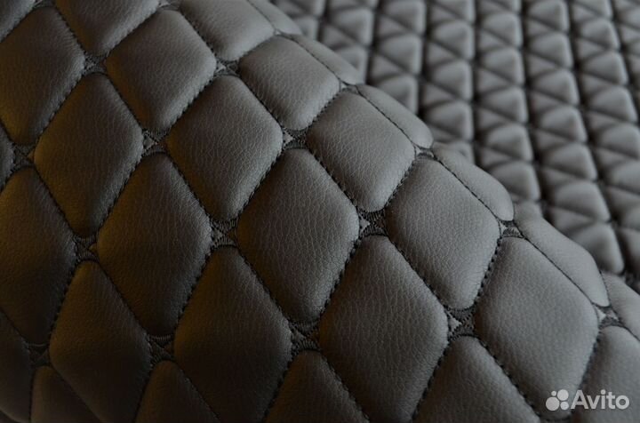 Экокожа стеганая черная нитка черная большой ромб