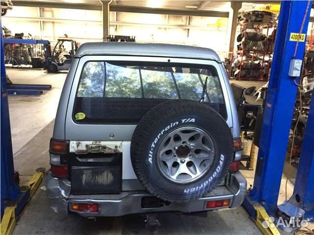 Разбор на запчасти Mitsubishi Pajero