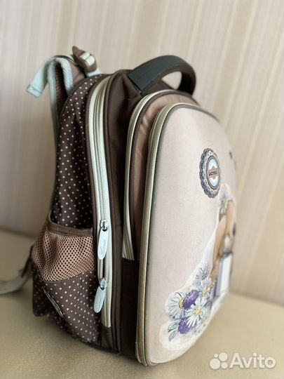 Школьный ранец