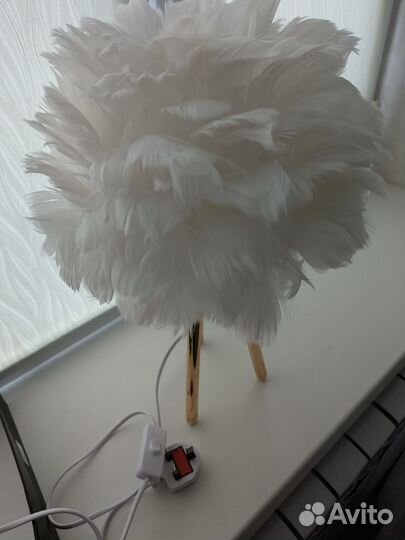 Светильник настольный