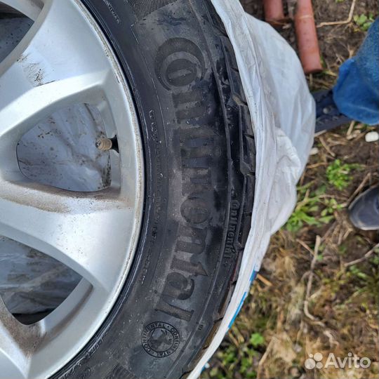 Accelera 651 2.25/4.5 R5 19B