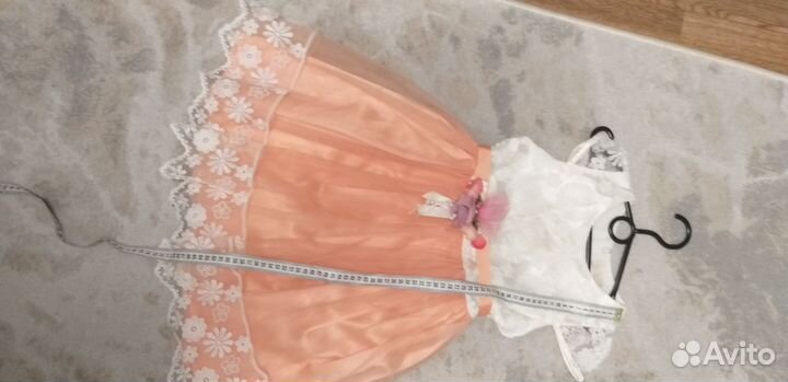 Платье нарядное для девочки 128