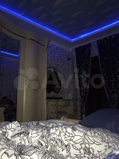 Дом 220 м² на участке 6 сот.